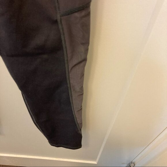 FABLETICS Sz M Motion 365 Grey Leggings Tights w/ Mesh - Picture 4 of 8